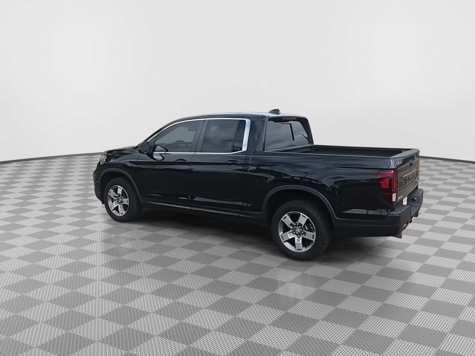 Certified 2024 Honda Ridgeline RTL image 6