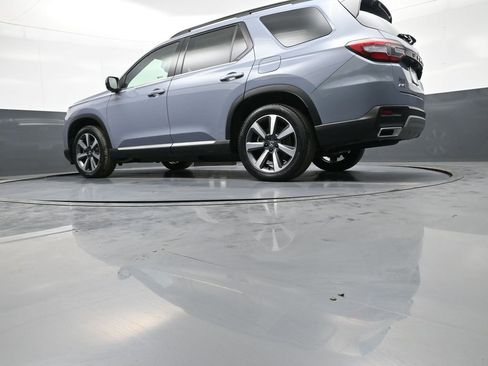 Used 2023 Honda Pilot Elite image 34