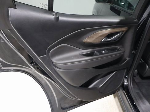 Used 2022 GMC Terrain Denali image 19