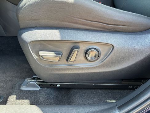 Used 2024 Toyota RAV4 XLE w/ Convenience Package FWD image 22