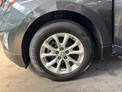 Used 2019 Chevrolet Equinox LT w/ Driver Convenience Package FWD image 31