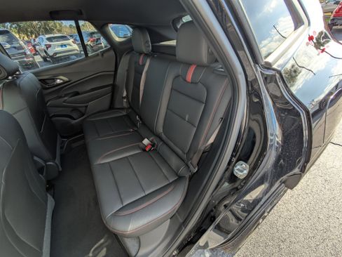 New 2025 Chevrolet Trax RS w/ Sunroof Package image 8