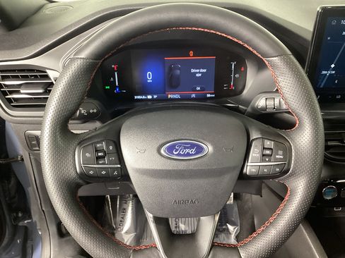 Used 2024 Ford Escape ST-Line w/ Tech Pack #1 AWD/4WD image 22