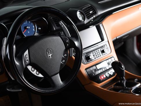 Used 2014 Maserati GranTurismo MC RWD image 22