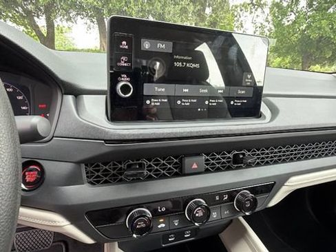 New 2026 Honda Accord LX image 25