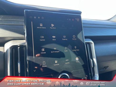 Certified 2025 GMC Acadia Elevation image 29