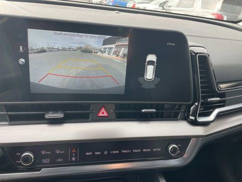 New 2025 Kia Sportage EX image 10