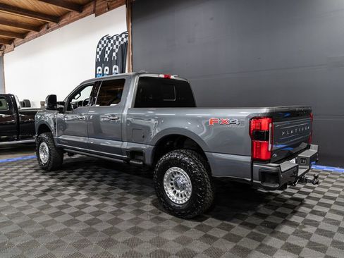 Used 2023 Ford F350 Platinum AWD/4WD image 4