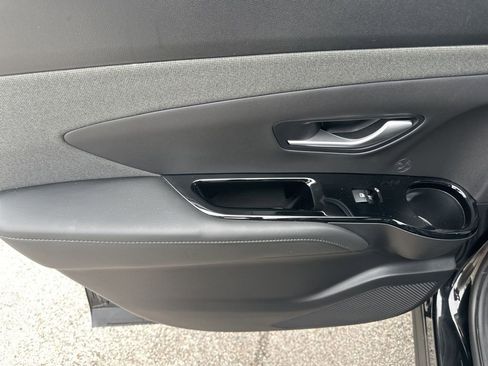 Used 2023 Hyundai Santa Cruz Limited image 25