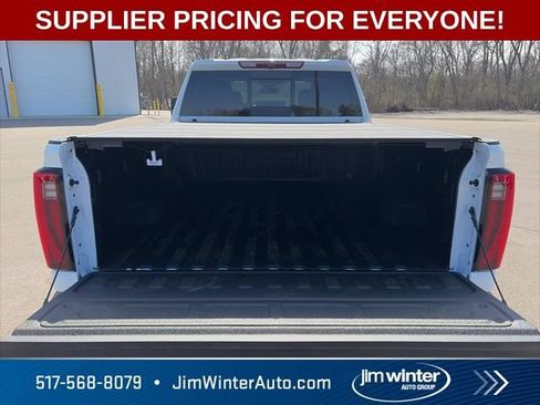 New 2026 GMC Sierra 2500 SLT w/ SLT Premium Package AWD/4WD image 11
