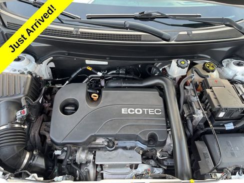 Used 2020 Chevrolet Equinox LS image 21