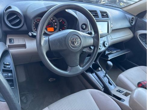 Used 2007 Toyota RAV4 4WD image 2