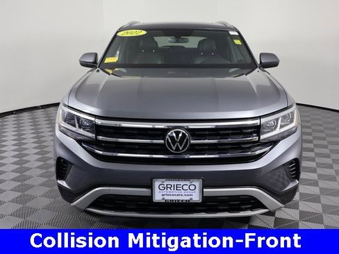 Used 2022 Volkswagen Atlas Cross Sport SE image 3