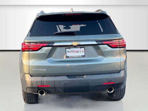 Used 2022 Chevrolet Traverse LT w/ LPO, Floor Liner Package image 6