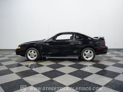Used 1995 Ford Mustang GT image 2