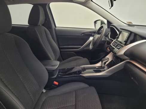 Used 2020 Mitsubishi Eclipse Cross ES FWD image 21