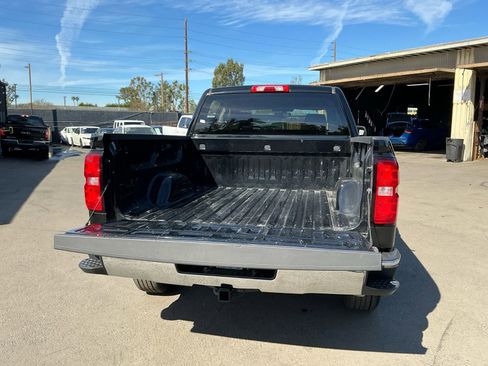 Used 2018 Chevrolet Silverado 1500 LT w/ All Star Edition image 27