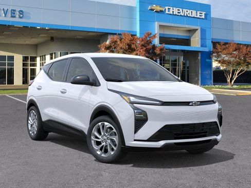 New 2027 Chevrolet Bolt LT FWD image 7