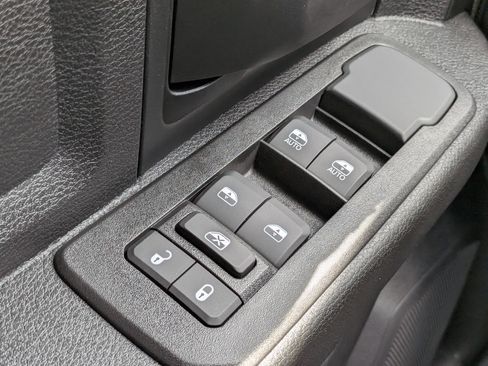 New 2026 RAM 2500 Tradesman AWD/4WD image 21