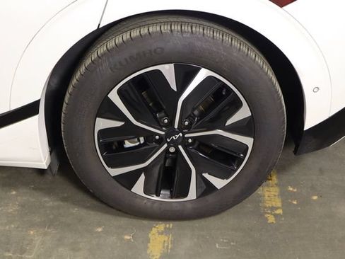 Certified 2023 Kia EV6 GT-Line w/ GT-Line Suede Seat Package RWD image 45