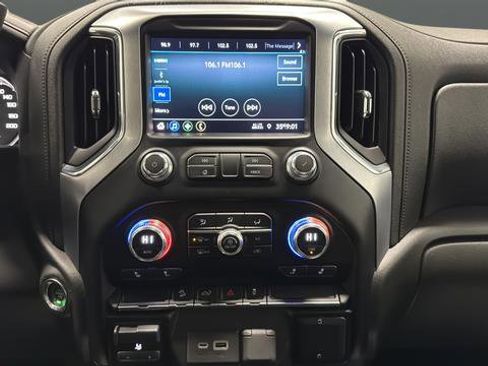 Used 2023 GMC Sierra 2500 SLE w/ SLE Convenience Package image 12