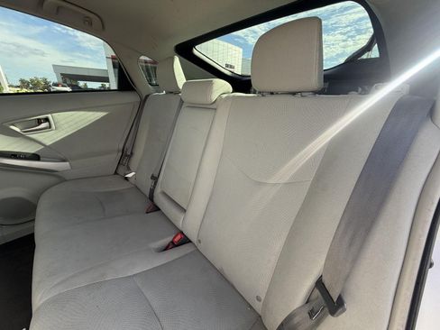 Used 2014 Toyota Prius Two FWD image 16