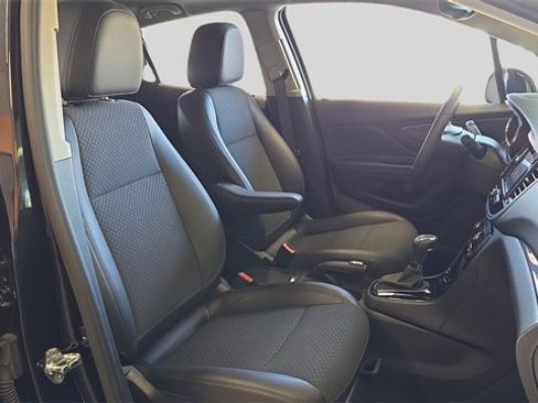 Used 2022 Buick Encore Preferred image 7