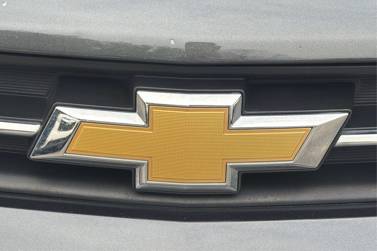 Used 2020 Chevrolet Trax LS w/ Tint and Cruise Package FWD image 25