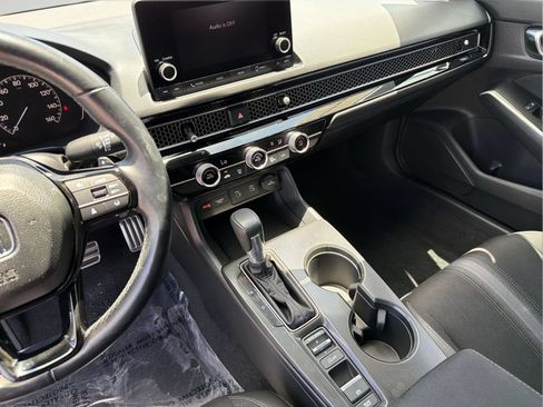 Used 2025 Honda Civic Sport image 19