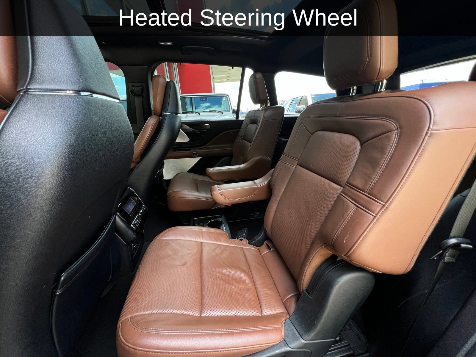 Used 2022 Lincoln Aviator Reserve w/ Equipment Group 201A RWD image 17
