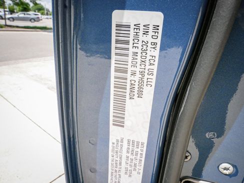 Used 2023 Dodge Charger R/T w/ Plus Group RWD image 35