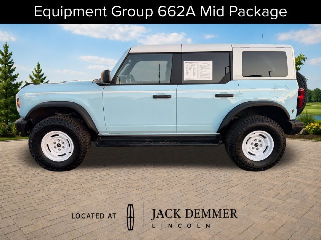Used 2025 Ford Bronco Heritage Edition AWD/4WD image 4