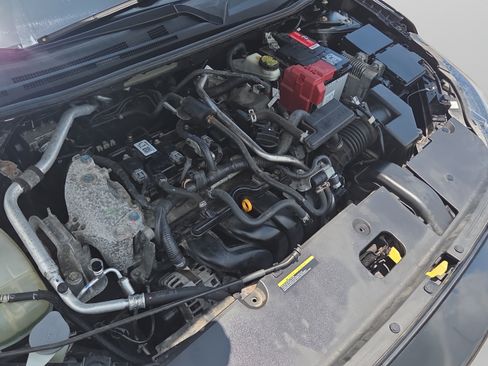 Used 2020 Nissan Sentra SR w/ Electronics Package FWD image 18