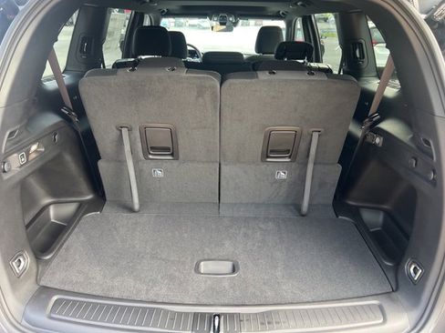 New 2025 Jeep Grand Cherokee L Laredo w/ Luxury Tech Group I image 7