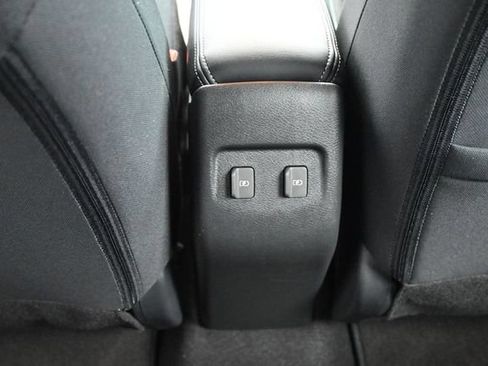 Used 2024 Nissan Kicks SV FWD image 19