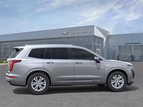 New 2025 Cadillac XT6 Luxury AWD/4WD image 5