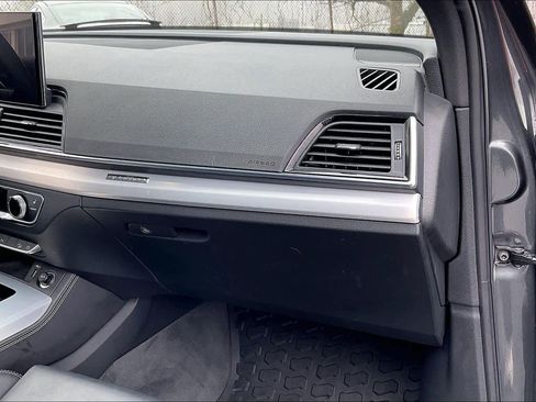 Used 2021 Audi SQ5 Premium Plus image 18