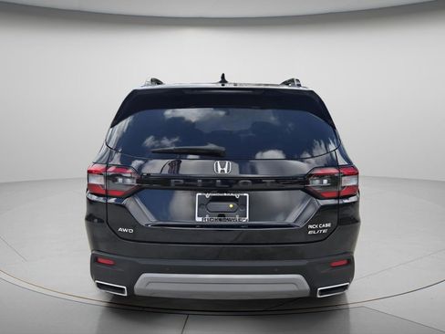 Certified 2024 Honda Pilot Elite image 6
