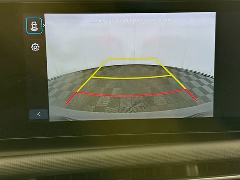 Used 2025 Hyundai Tucson SEL FWD image 22