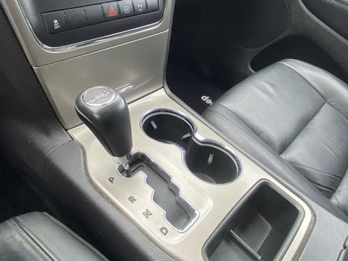 Used 2012 Jeep Grand Cherokee Laredo image 21