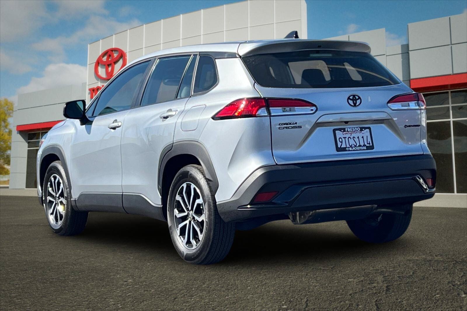 Certified 2025 Toyota Corolla Cross AWD Hybrid image 5