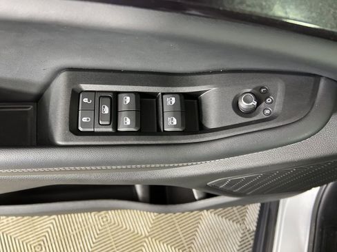 Used 2023 Jeep Grand Cherokee L Laredo w/ Trailer Tow Group (B) image 19