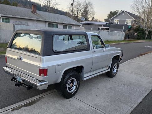 Used 1991 GMC Jimmy 4WD image 5