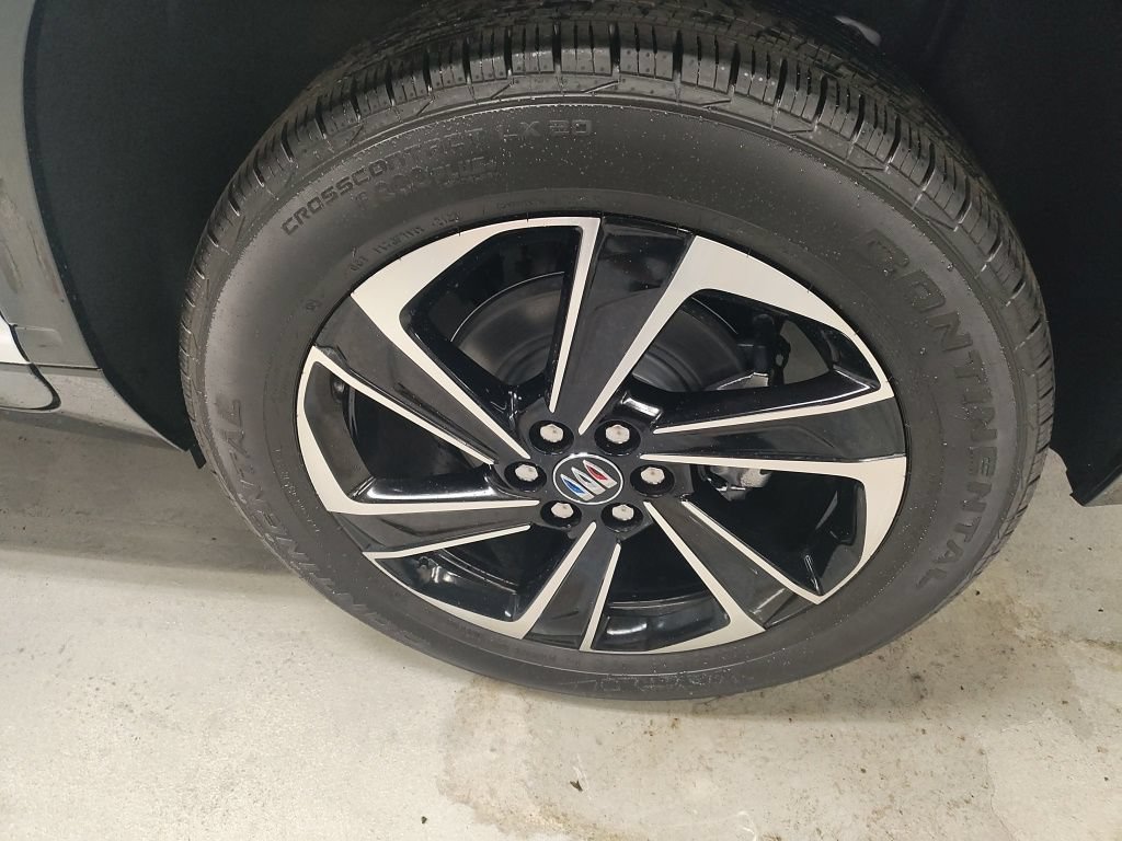 New 2026 Buick Enclave Sport Touring w/ Power Package FWD image 20