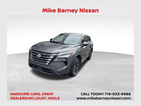 Used 2024 Nissan Rogue SV AWD/4WD image 1