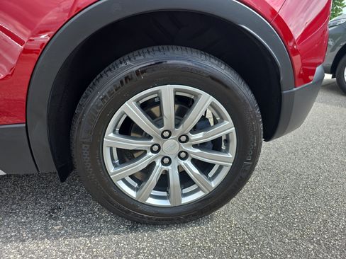 Used 2020 Cadillac XT4 Premium Luxury FWD image 31