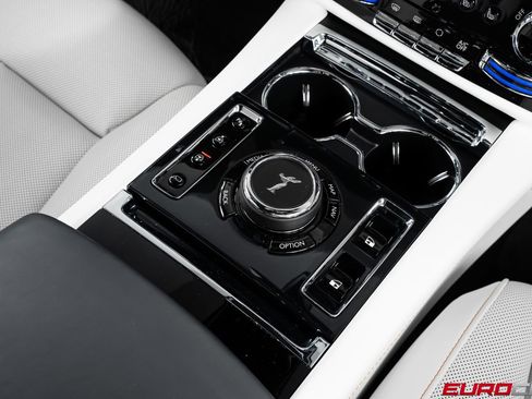 Used 2024 Rolls-Royce Ghost AWD/4WD image 34