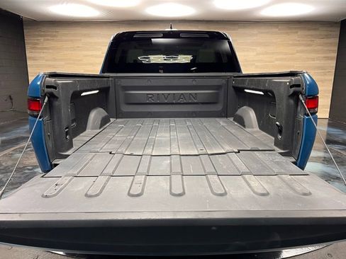 Used 2022 Rivian R1T Adventure image 23