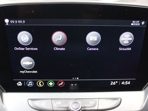 Used 2023 Chevrolet Blazer LT image 3