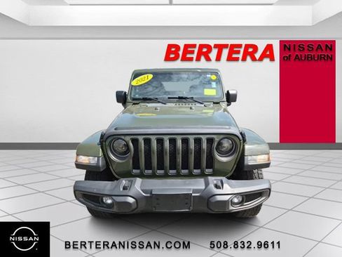 Used 2021 Jeep Wrangler Unlimited Sport AWD/4WD image 3